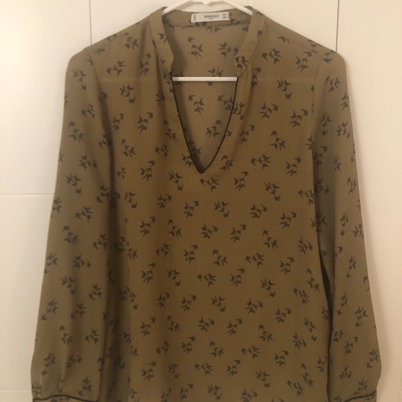 Mango blouse with beautiful neckline & pattern - Picture 2 of 6